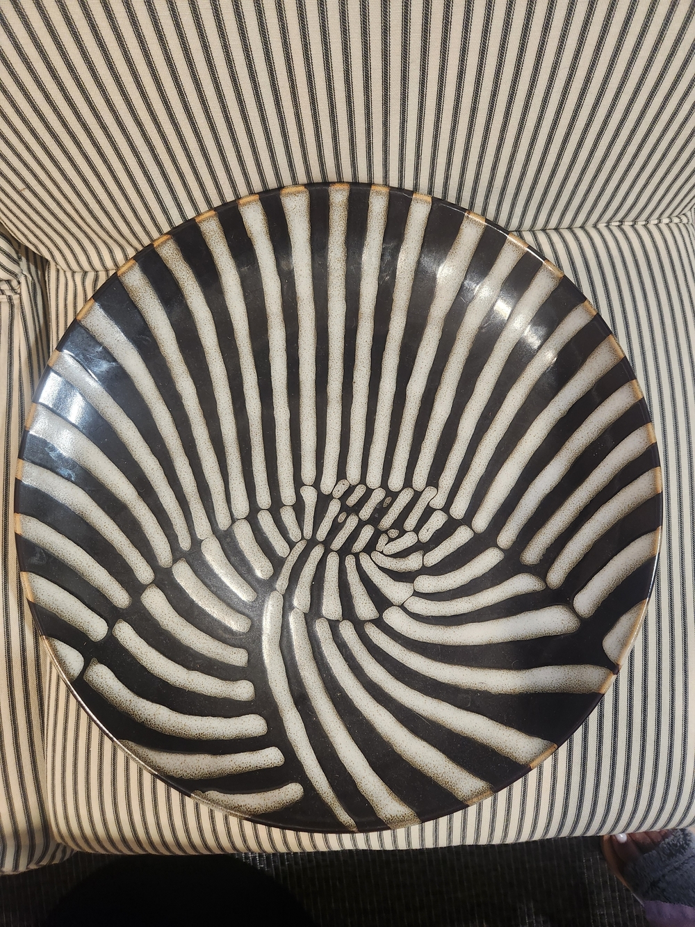 16" dia. Handcrafted Black and White Spiral Ceramic Wall Plate